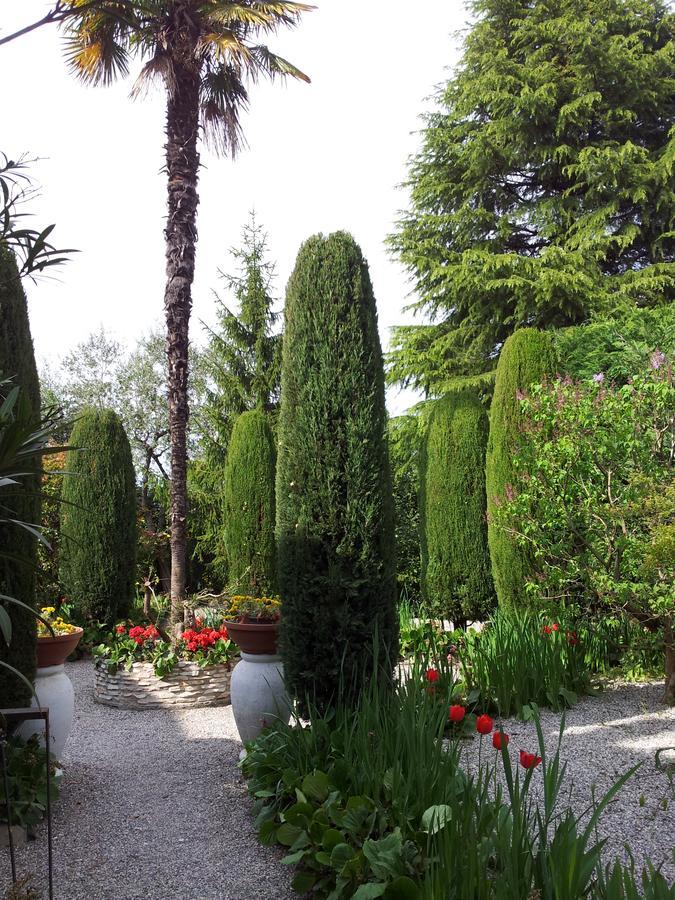 Debora Maison B&B Colombare Di Sirmione Exteriör bild